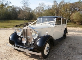 Rolls Royce Wraith wedding car in Rngwood